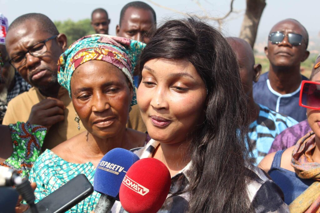 Dubreka/ démolition des maisons à Kenendé: cette victime lance un message fort au colonel Mamadi Doumbouya