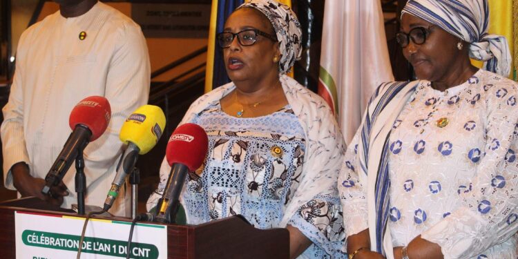 L&rsquo;an 1 du CNT: Honorable Hadiza Attimer du Tchad à Conakry