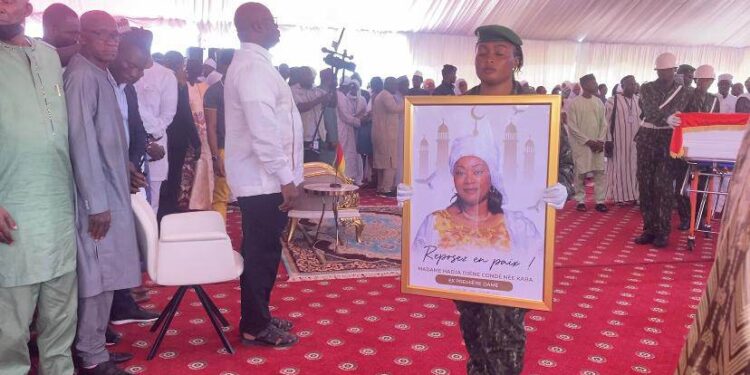 Conakry: les autorités rendent un dernier hommage à l&rsquo;ancienne première dame Hadja Djéné Kaba Condé 