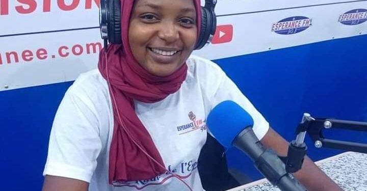 Labé/journée sans Presse : cette journaliste félicite la corporation