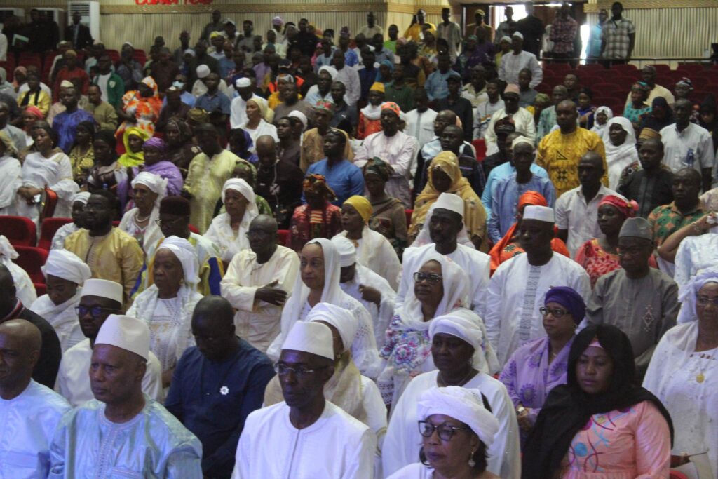 Conakry : l’ancienne syndicaliste Hadja Rabiatou Serah Diallo, reçoit un dernier hommage