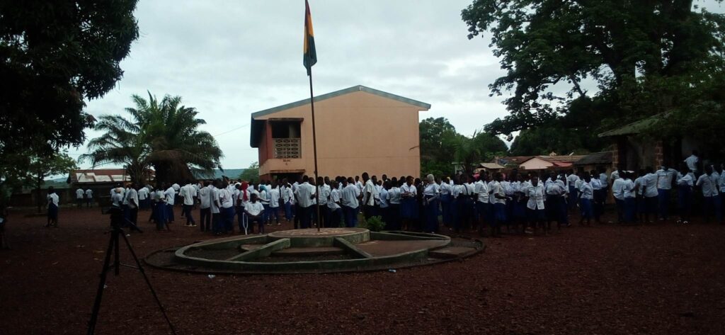 Boké : 2.265 filles affrontent le Baccalauréat unique dans la région
