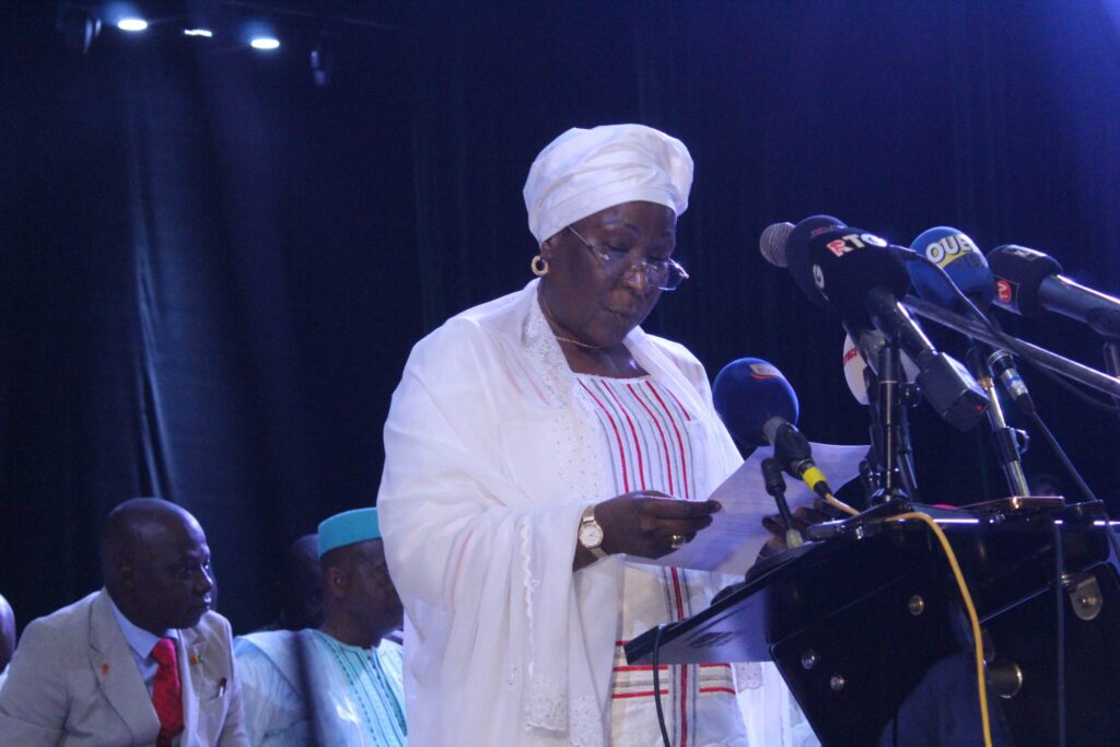 Symposium de Hadja Rabiatou Serah Diallo: le REFAMP sollicite un édifice public pour la défunte