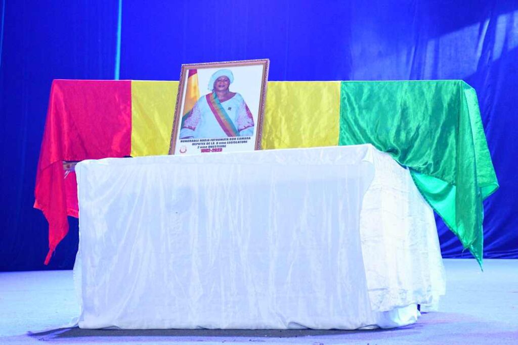 Guinée : le CNT rend un vibrant hommage à Honorable Fatoumata Boh Camara