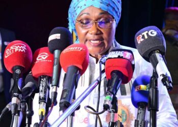 Journée internationale de la jeune fille: la première vice-présidente du CNT préconise la scolarisation de la jeune fille