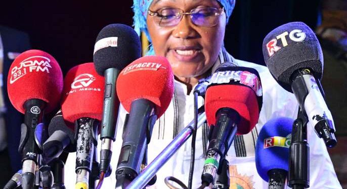 Journée internationale de la jeune fille: la première vice-présidente du CNT préconise la scolarisation de la jeune fille