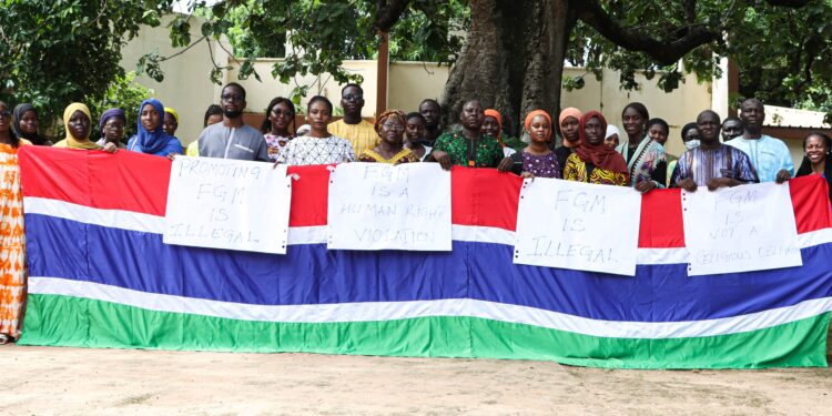 Gambie : des ONG cosignent une lettre ouverte contre la dépénalisation des mutilations génitales féminines