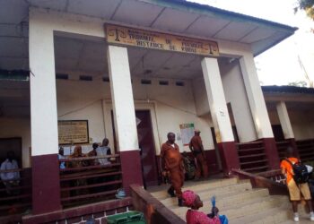 Kindia : un homme de 71 ans accusé de viol assorti d’une grossesse de sa petite-fille