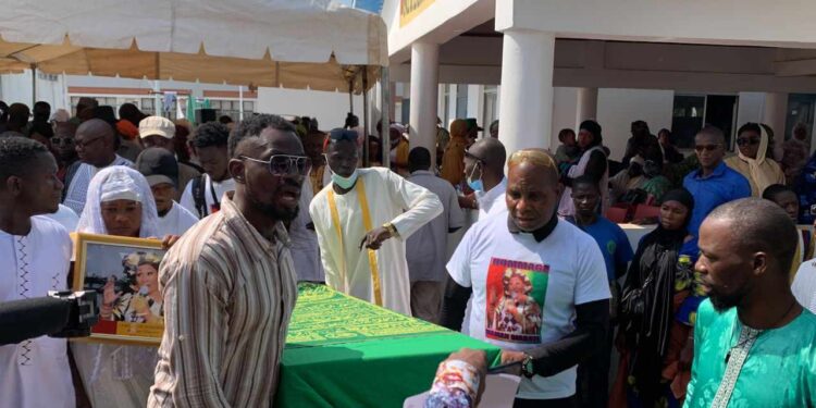 Conakry: le peuple de Guinée dit au revoir à Mama Diabaté la ‘’ biche du Mandingue’’