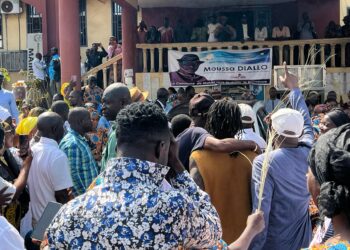 Matoto: des femmes réservent un accueil chaleureux au nouveau président de la délégation spéciale