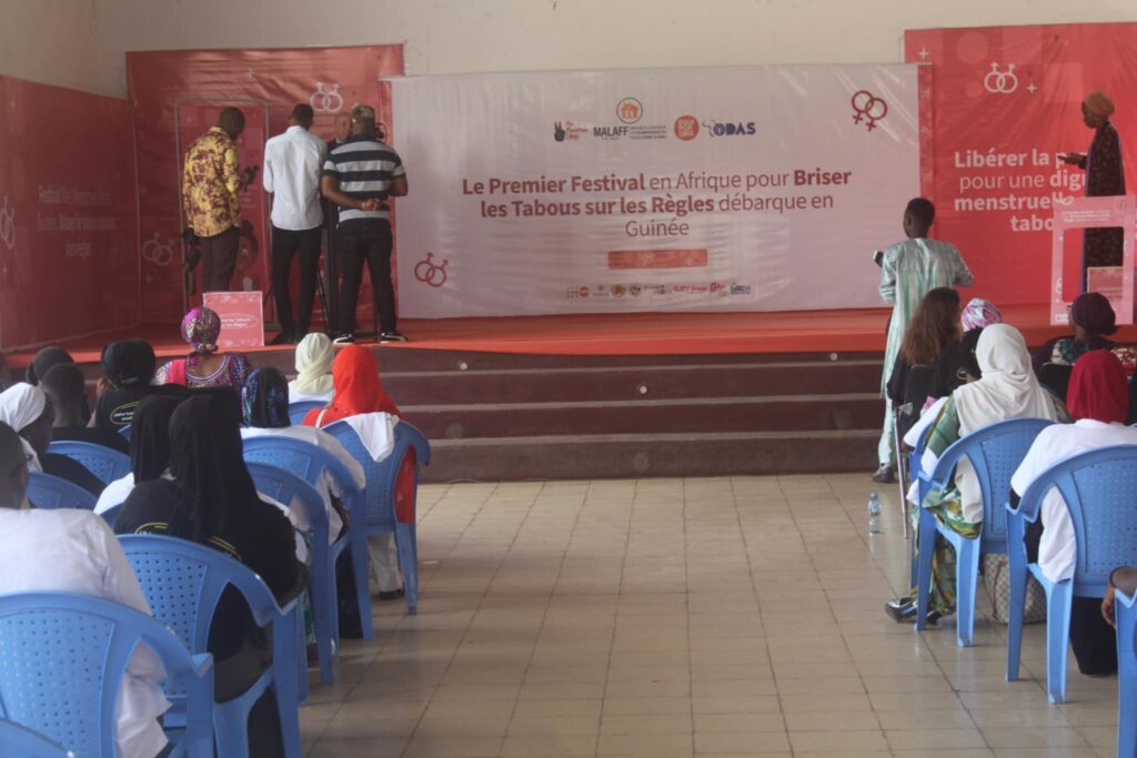 Précarité menstruelle: La Guinée abrite le festival des menstrues libres