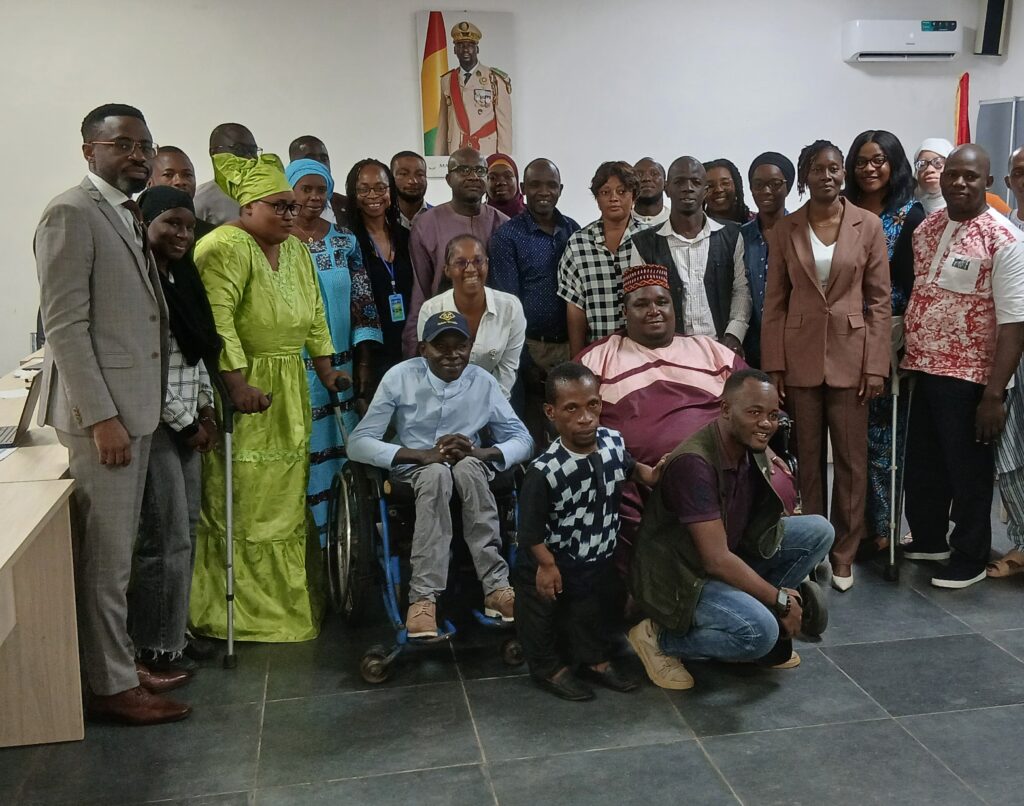 Guinée : examen de la loi sur la santé de la reproduction de 2000
