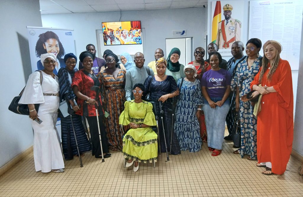Justice économique en Guinée : Le ROFAH dévoile les obstacles à l’autonomie des femmes handicapées