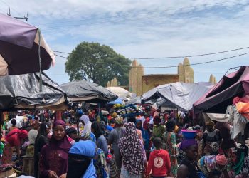 Kankan : à l’approche de la fête de Ramadan, les femmes au cœur des préparatifs