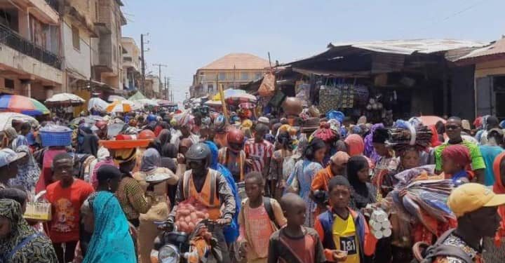 Labé : forte affluence au marché central à l’approche de l’Aïd el-Fitr