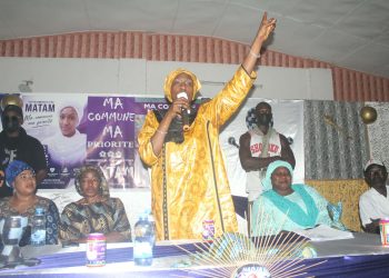 Élection communale à Matam : Hadja Djènè Condé lance sa campagne par une conférence-débat