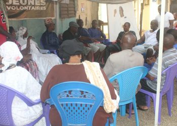 Hadja Djènè Condé en campagne de proximité :  » C’est la commune qui fait avancer le pays »