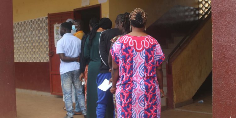 Élections du 31 mai : Entre retards techniques à Nongo et sérénité à Lambanyi