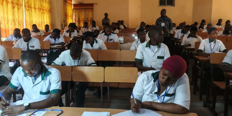 Kindia : les examens de sortie de l’Enseignement technique 2025-2026 lancés par les autorités