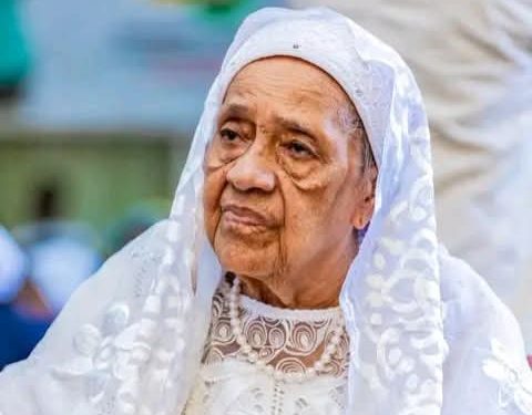 Guinée : Disparition de l’ancienne Première dame, Hadja André Touré, au Maroc