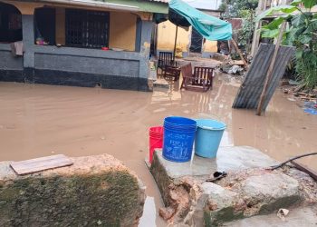 Kindia : Plusieurs quartiers sous les eaux, les femmes en première ligne face aux inondations