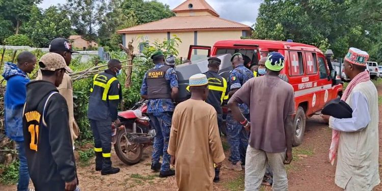 Labé : une femme de 83 ans retrouvée poignardée à mort dans sa chambre à Dara