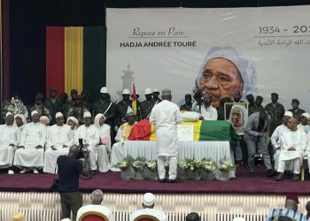 Guinée : Hommage national à Hadja Andrée Touré,  » un pan entier de notre histoire » selon Bah Oury