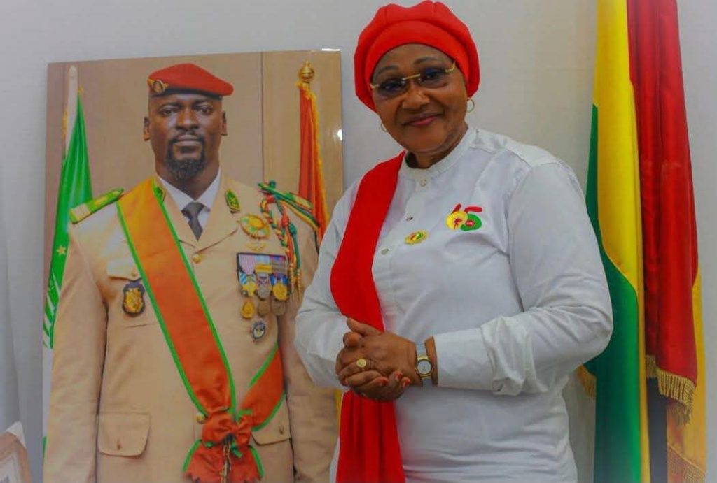 Guinée : Hadja Maïmouna Yombouno et plusieurs figures de la Transition honorées